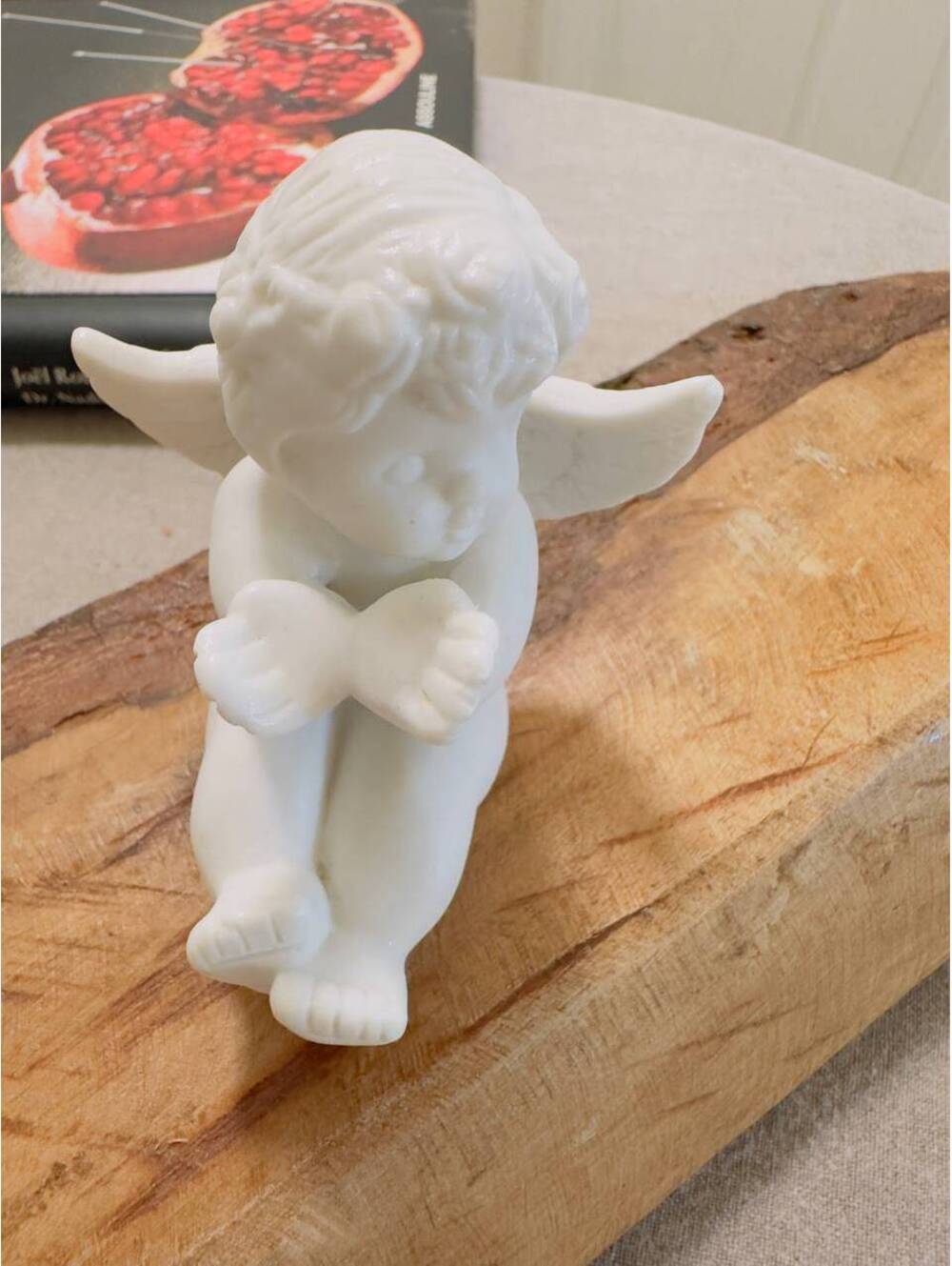Vintage White Bisque Cherub Angel Blowing Kiss Sitting Figurine #009